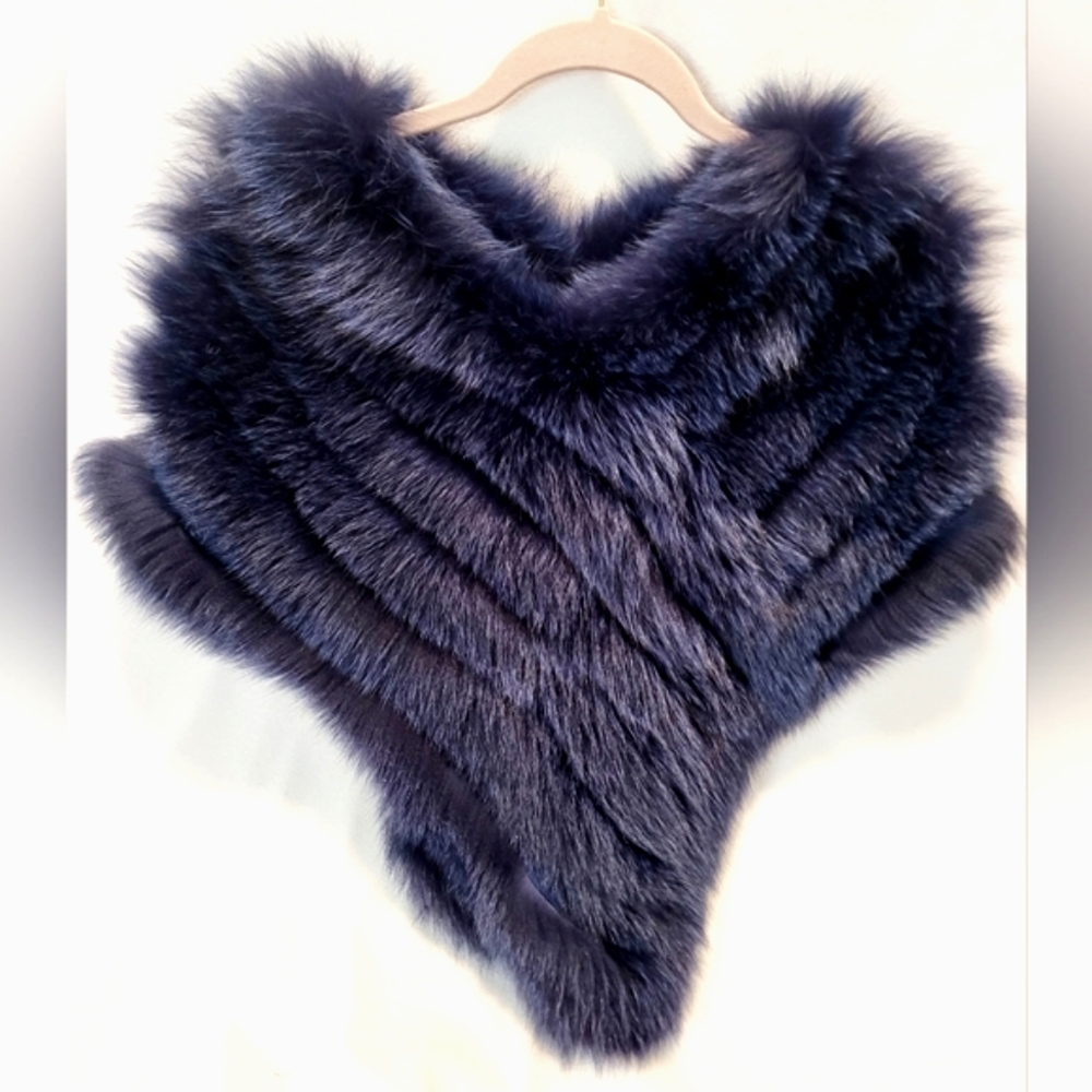 Gucci Fox Fur / Silk Shawl